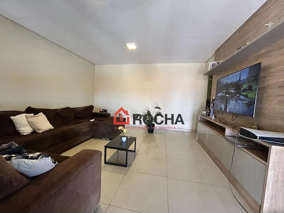 Quadra 2 - Casa reformada com armários, aceito financiamento e estudo troca