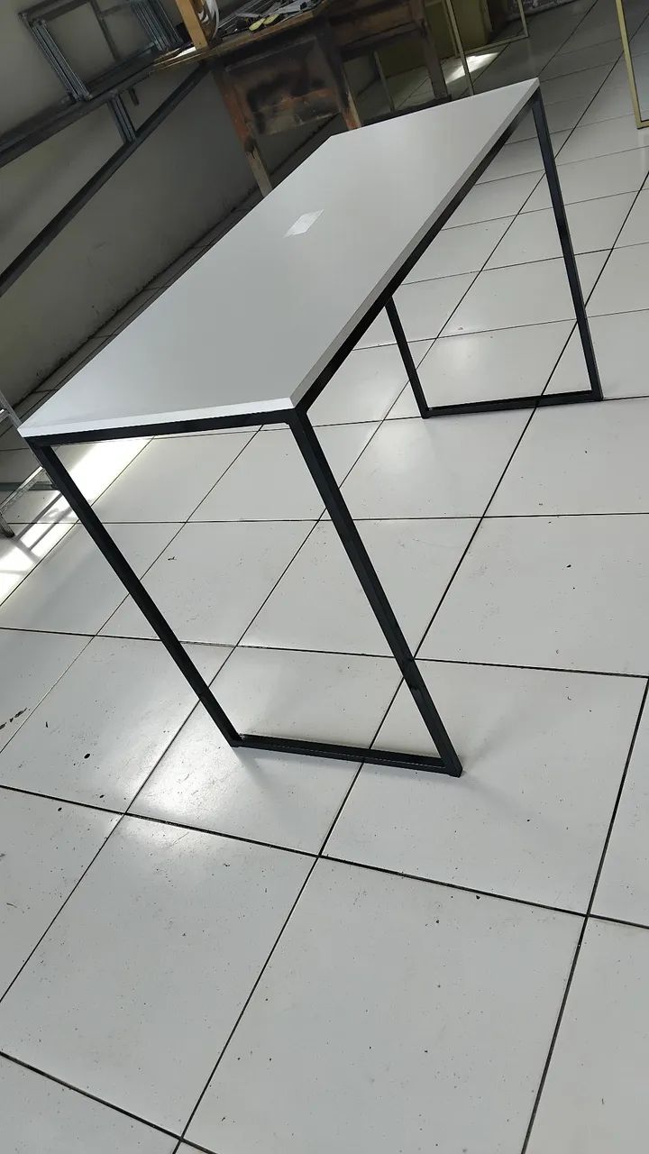 Mesa de estudo - Foto 3