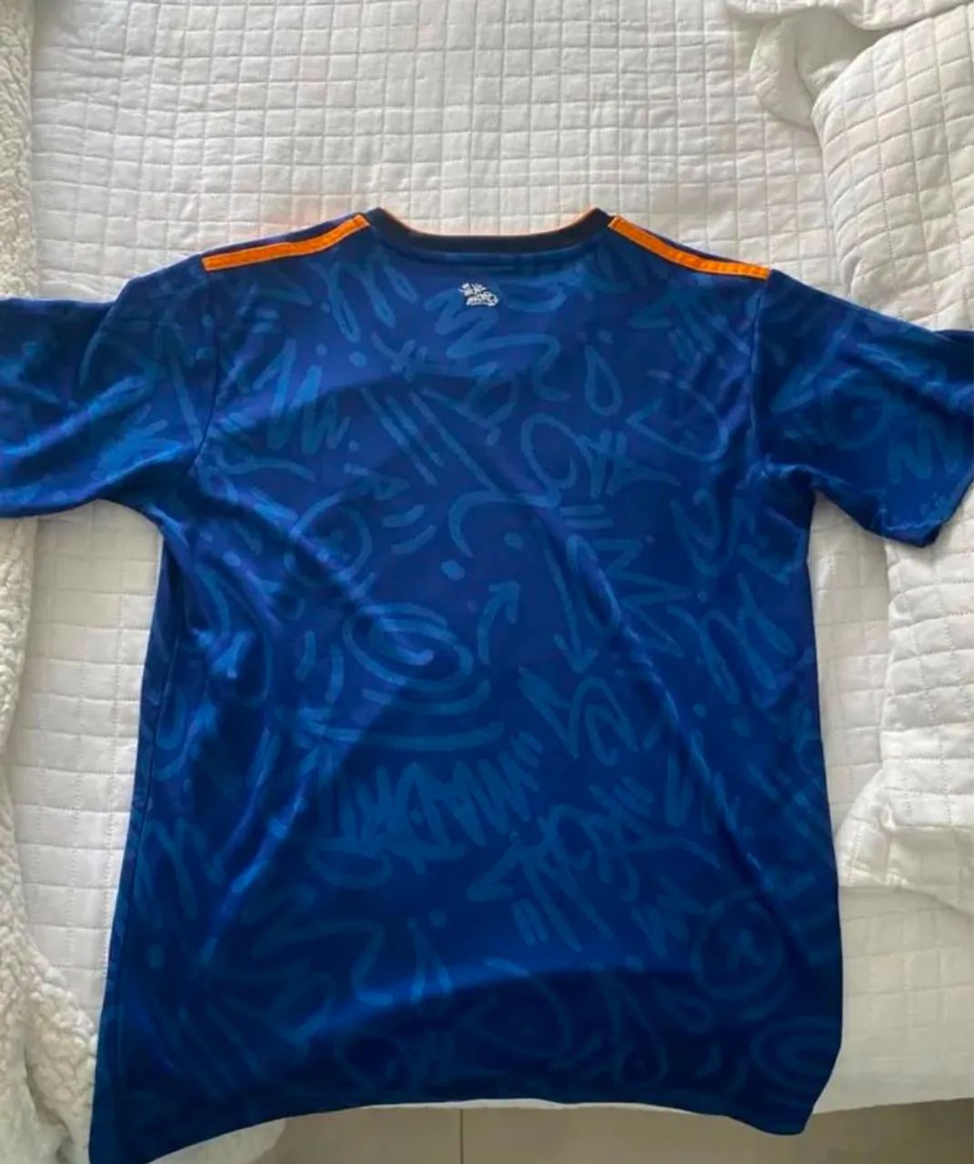 Camisa Real Madrid original comprada na espanha - Foto 2