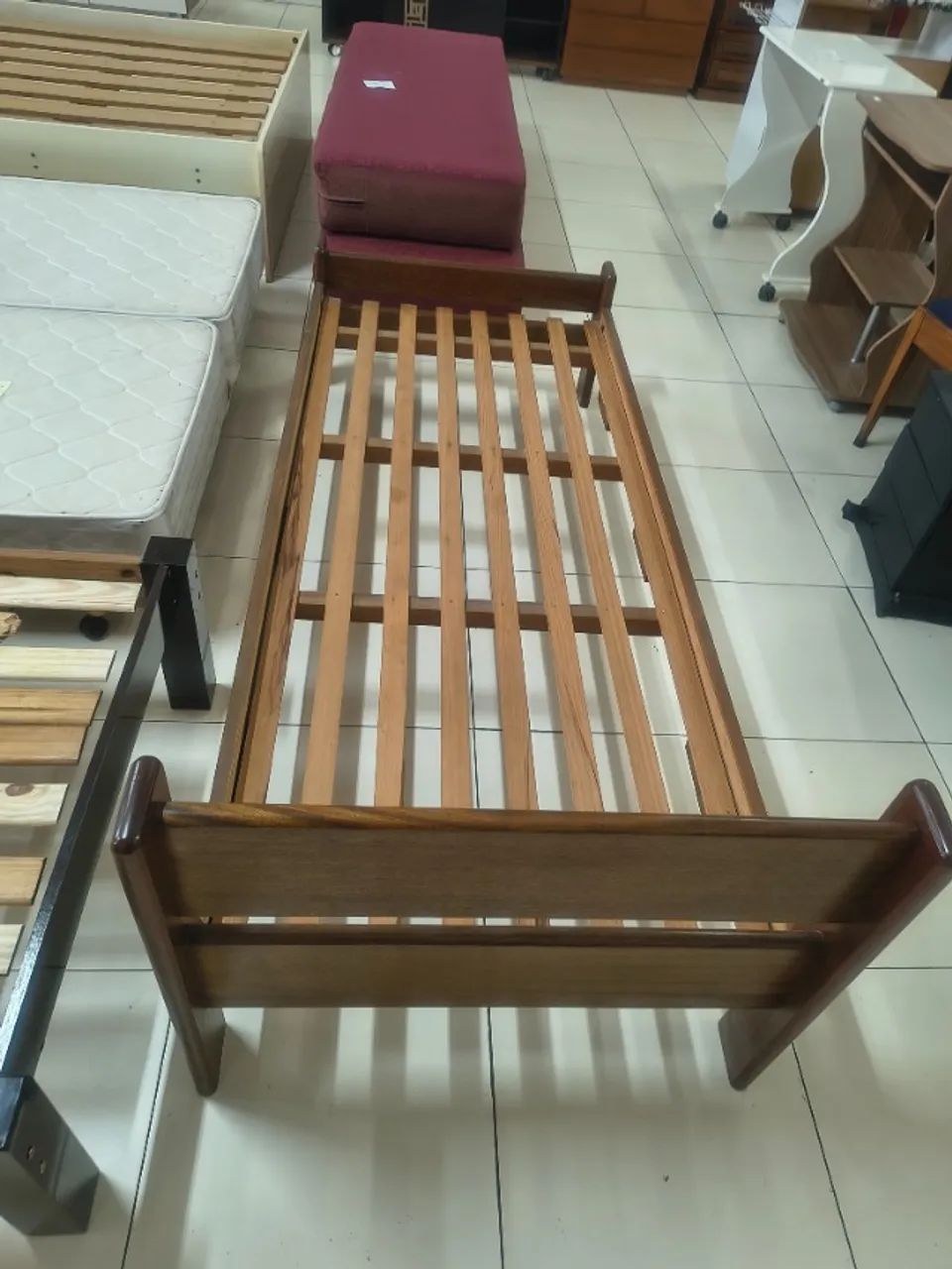 Cama Solteiro em Madeira  - Foto 2