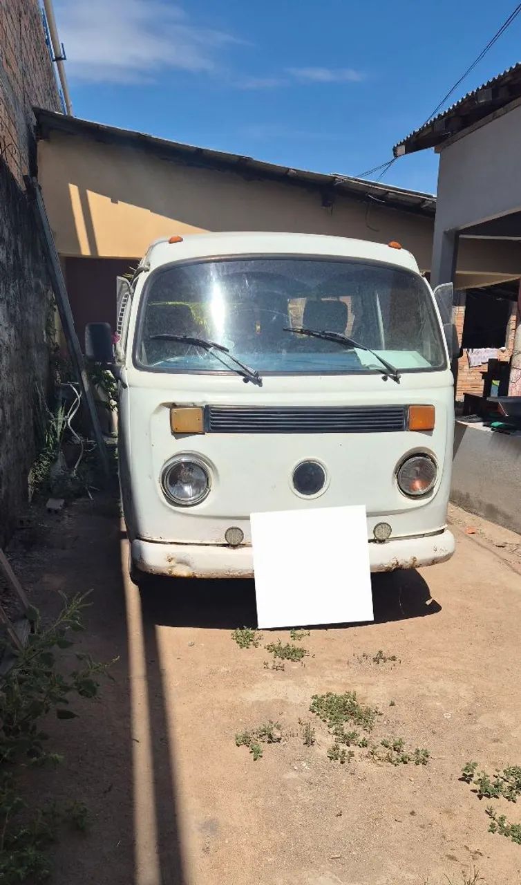 Volkswagen Kombi Standard/ Luxo/ Serie Prata (álcool) 1998