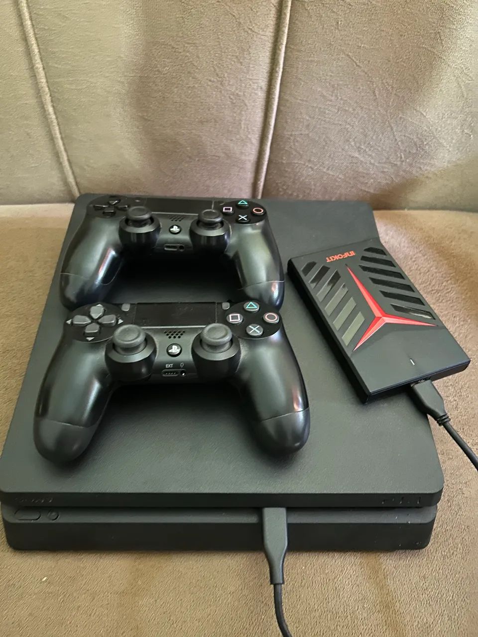 Vendo ps4 slim  - Foto 3
