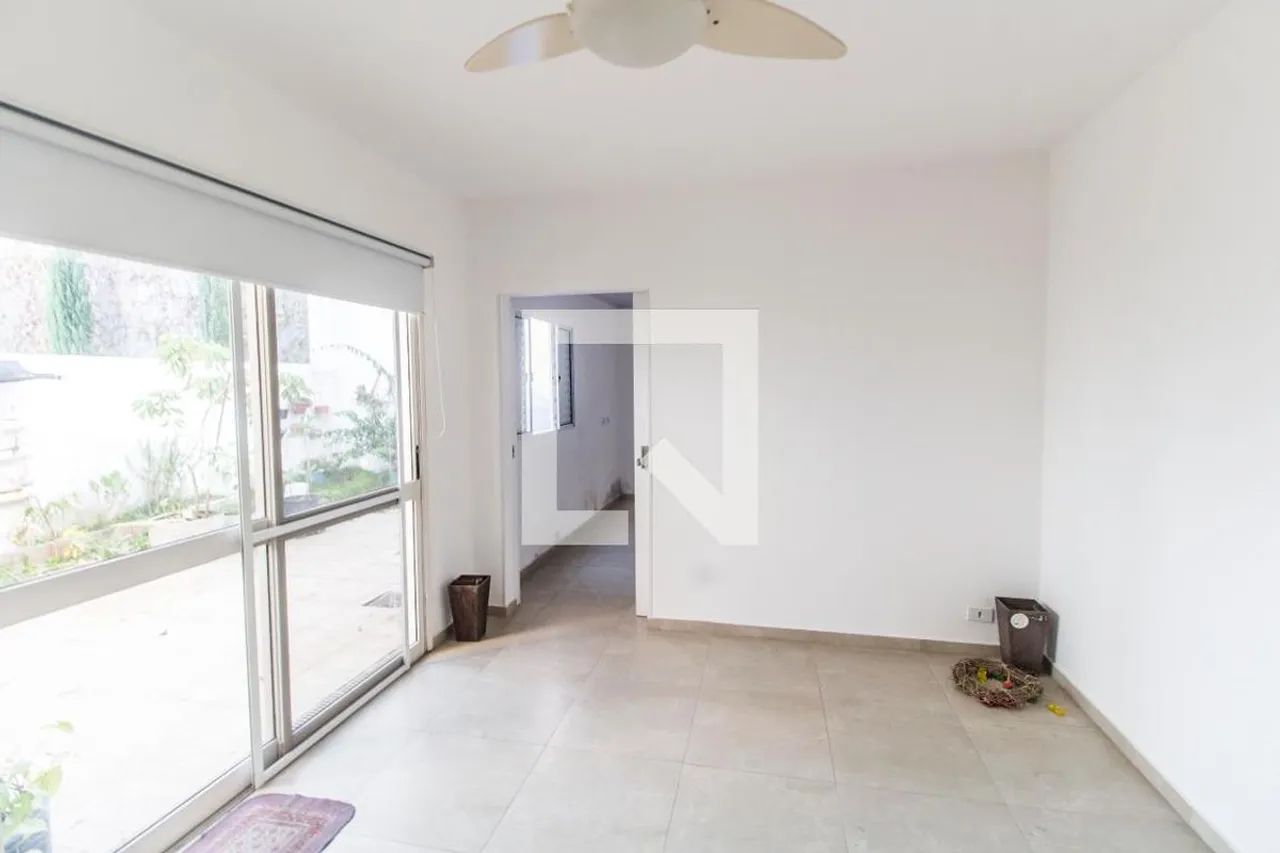 Casa à Venda - Alphaville, 3 Quartos, 160 m2 - Foto 3