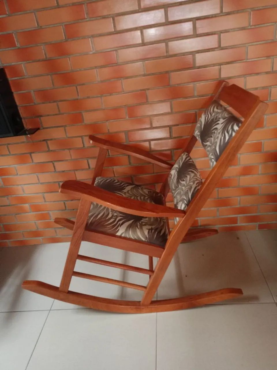 Cadeira de balanço rústica  - Foto 3