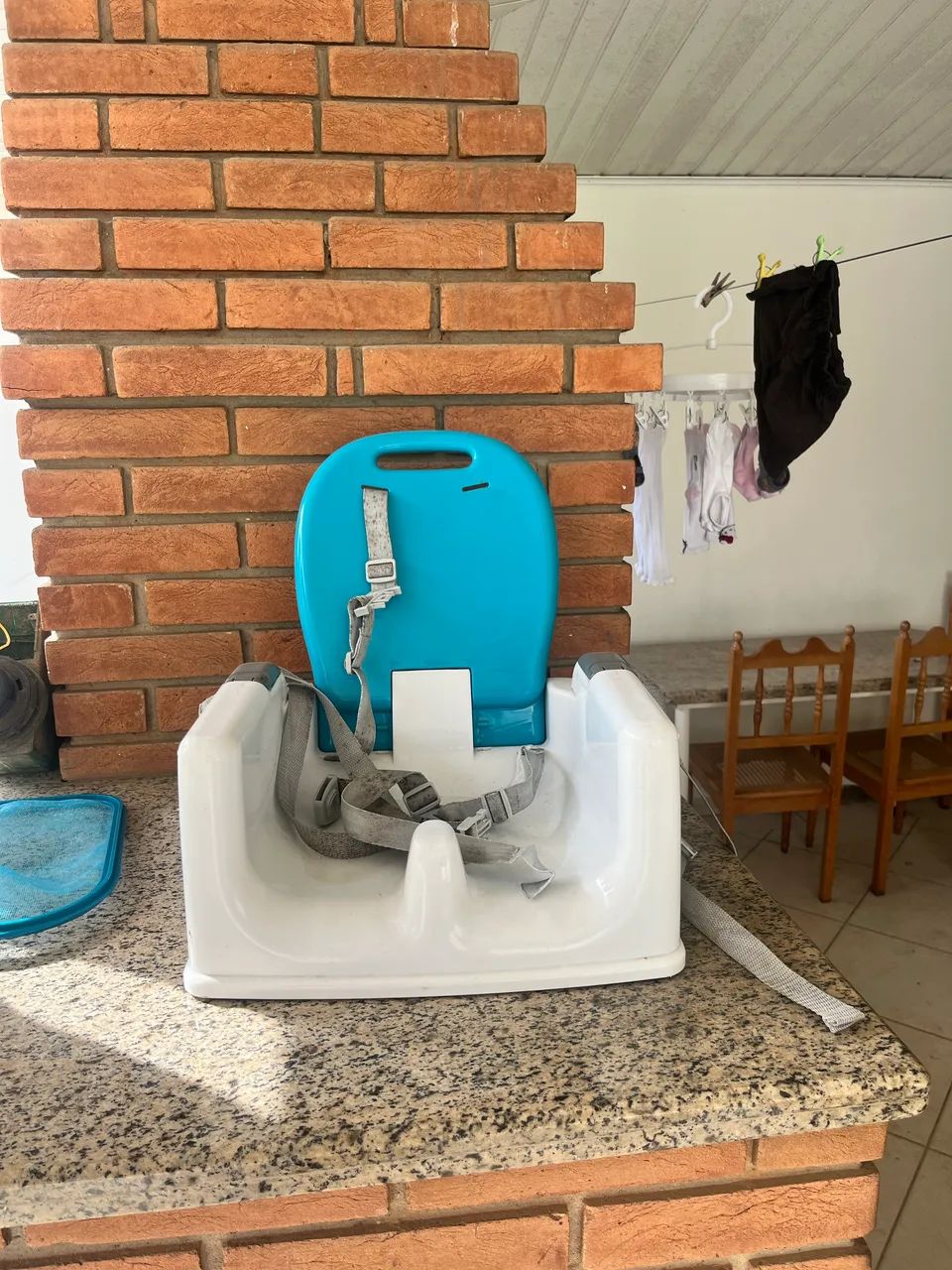 Cadeira de alimentação adaptável 
