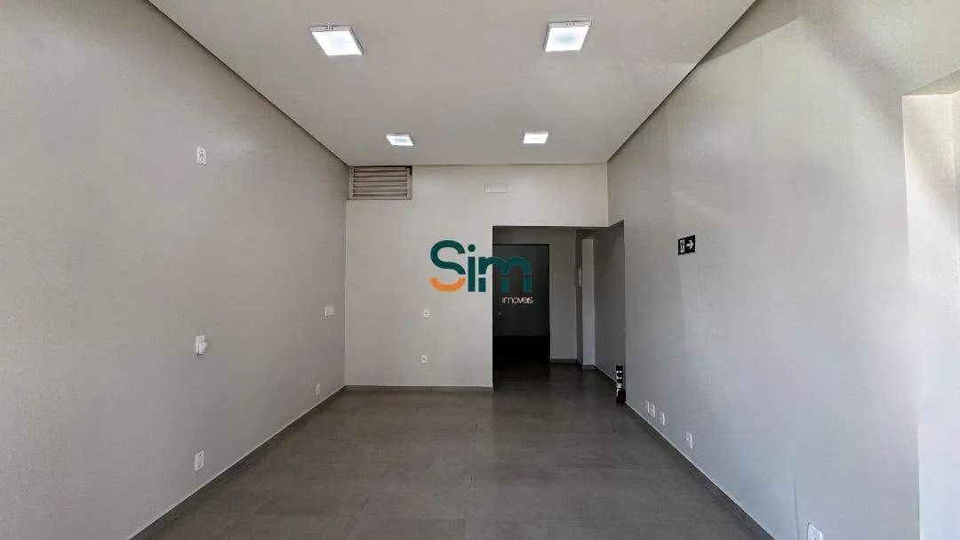 Sala Comercial para Alugar no Centro de Chapecó - 40m² | Porcelanato - Foto 2