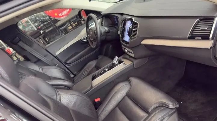 Volvo XC 90 T-8 Ultimate 2.0 AWD (Híbrido), foto 8 de 10