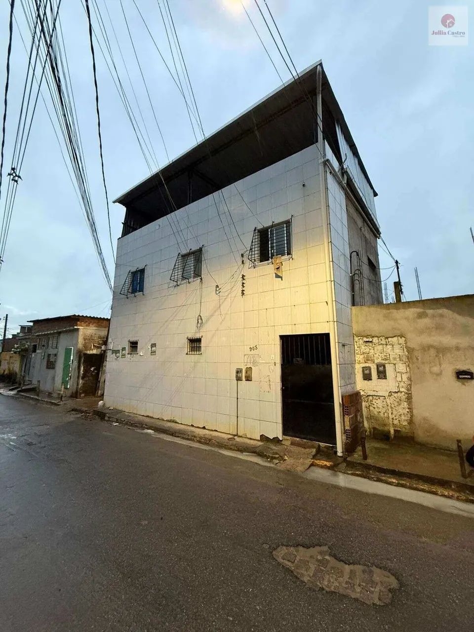 VENDO ÓTIMA CASA NO BAIRRO DE DOIS UNIDOS - RECIFE - Foto 2