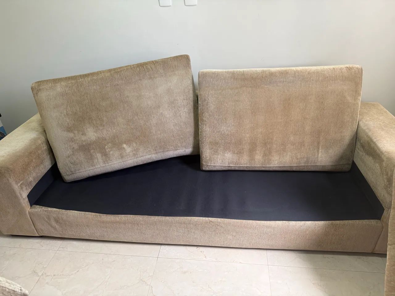     Sofá 4 lugares de loja premium