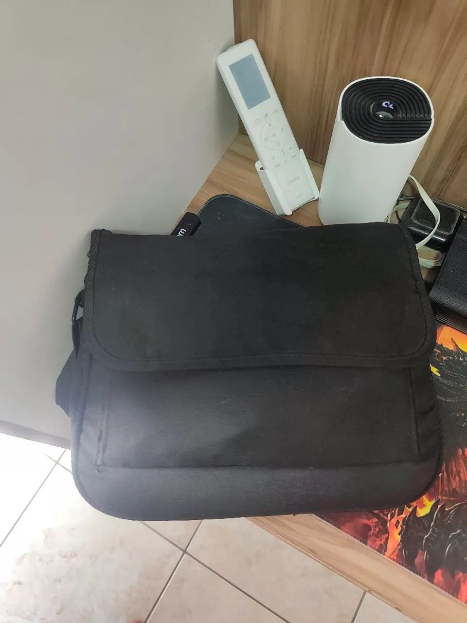 Projetor BENQ Full HD  - Foto 4
