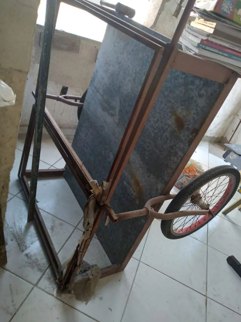 Carrinho de venda de rua 