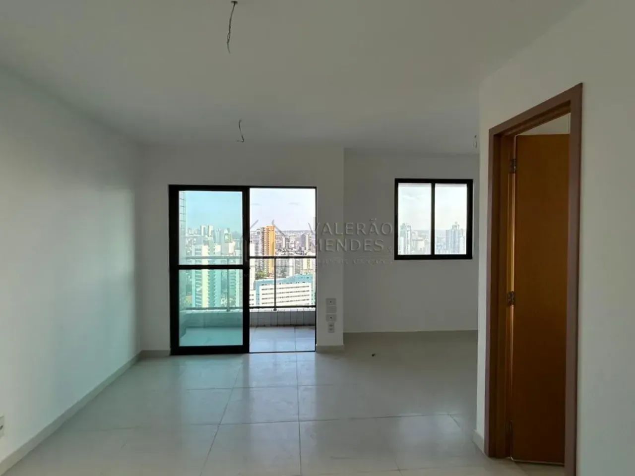 (RCR) Vita Classic | Amplo 1 quarto com varanda | Área Central