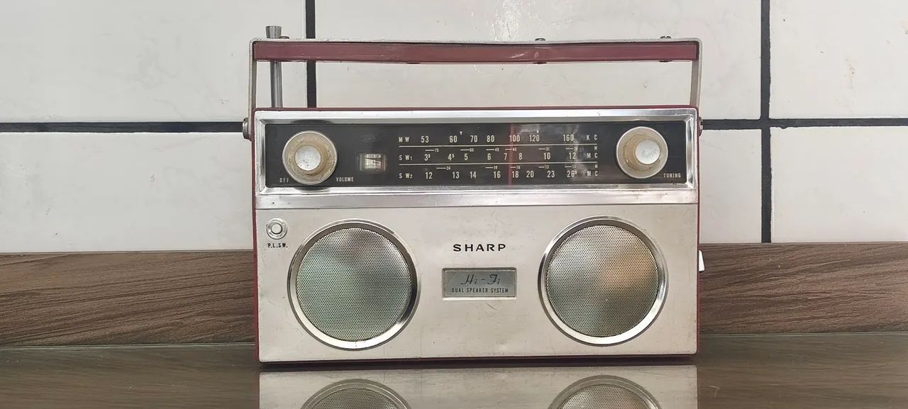  rádio vintage Sharp BY-488  8Transistor 