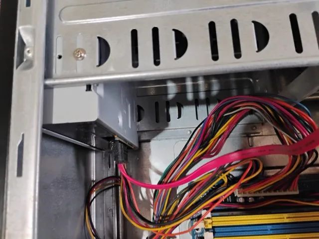 CPU p/ Estudos e Escritório - AMD Athlon + 500GB - Foto 3