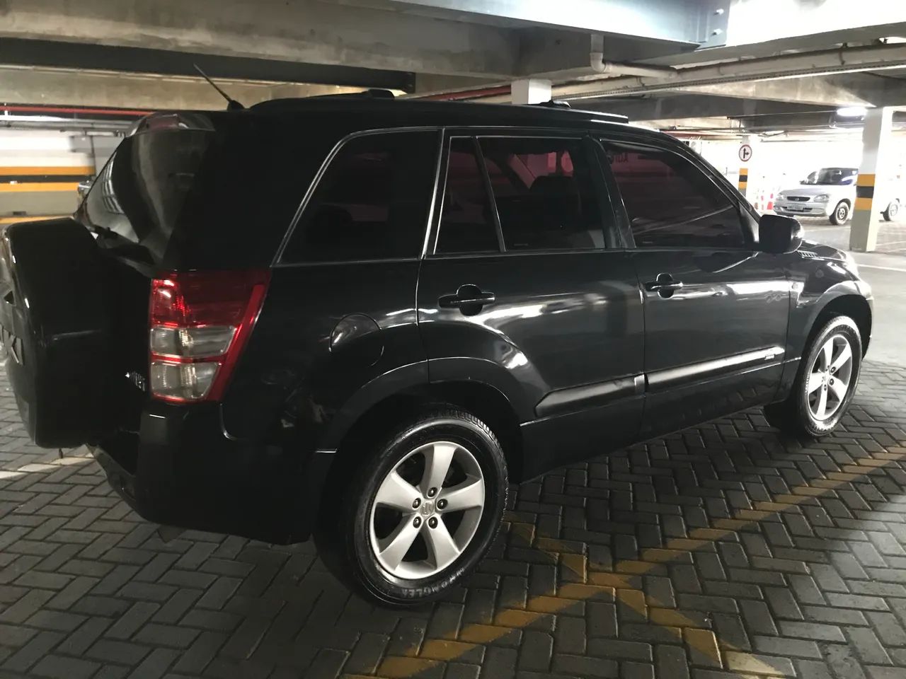 Suzuki Grand Vitara 2012