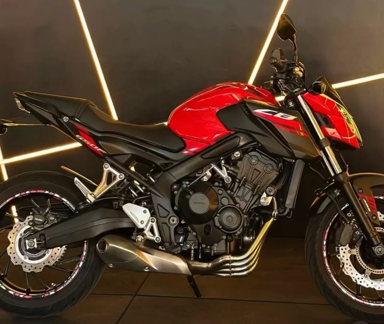 CB 650F