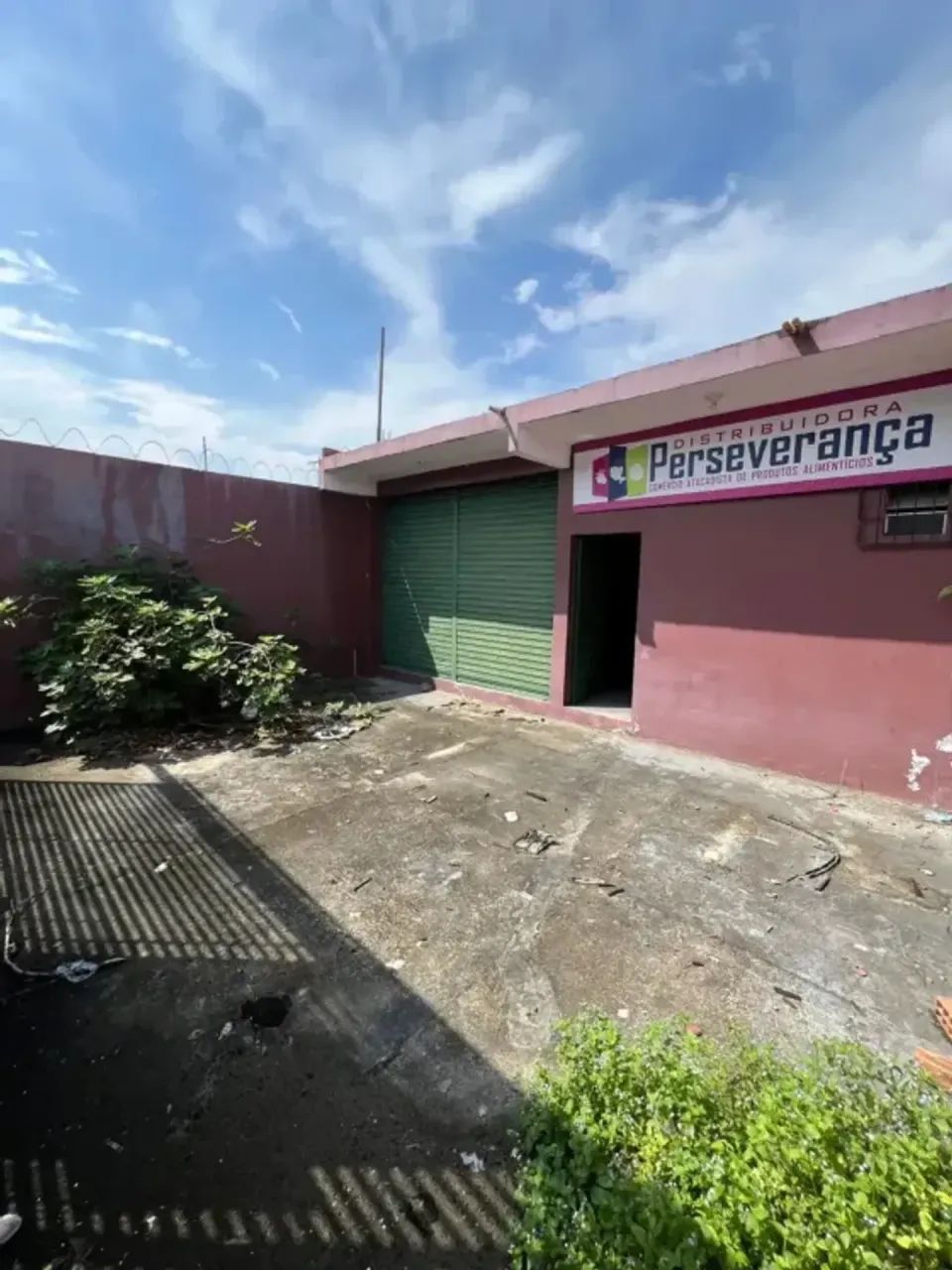 Ponto Comercial- Bairro (Jorge Teixeira)  160²