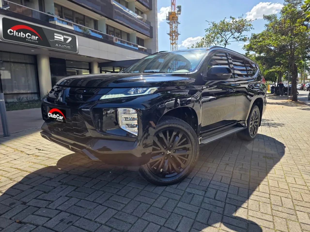 Mitsubishi Pajero Pajero Sport Le.Black 2.4 4x4 (Die) Aut. 2025