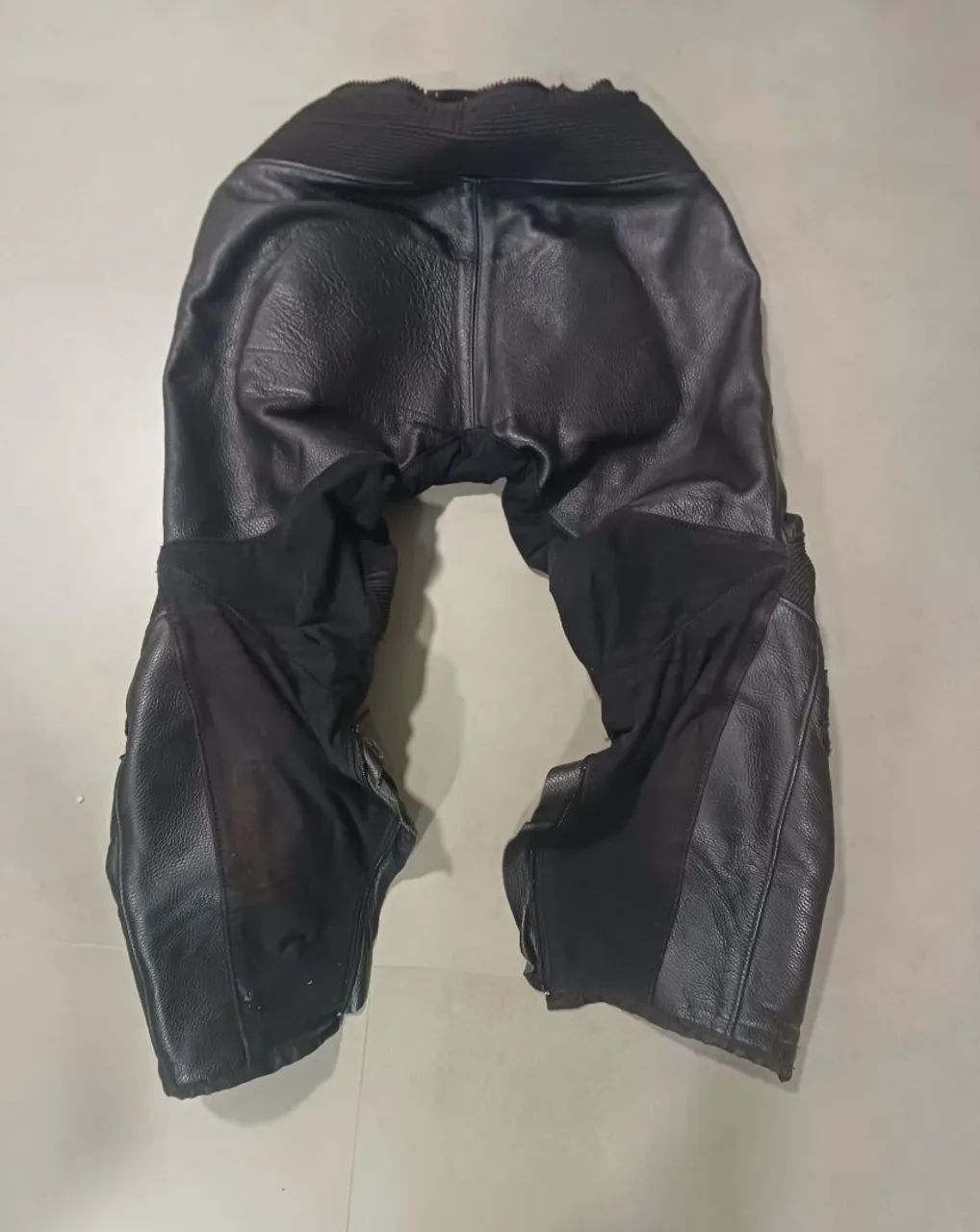Macacão motociclista couro dainese - Foto 3