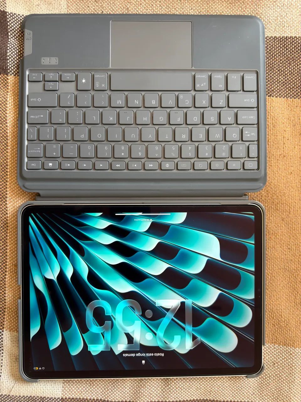 Capa Teclado Para iPad Pro 11 e Air iPlace Cinza - Foto 4