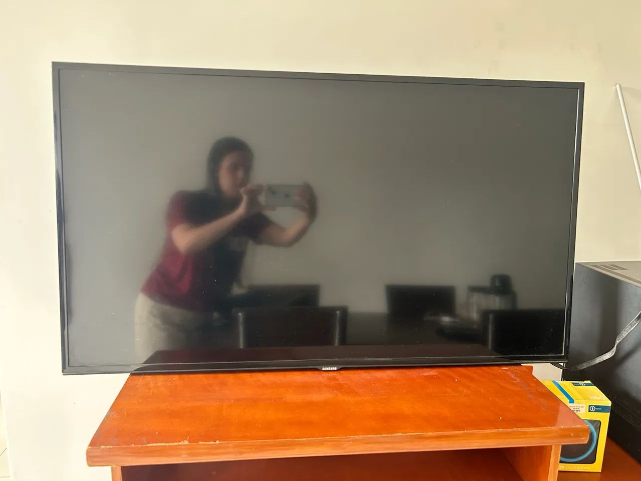 TV Samsung 40 Polegadas LED Full HD - UN40H5100AG - Foto 3