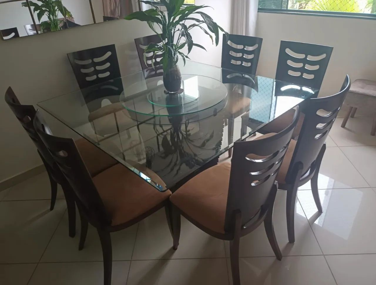 Mesa Jantar + 8 cadeiras
