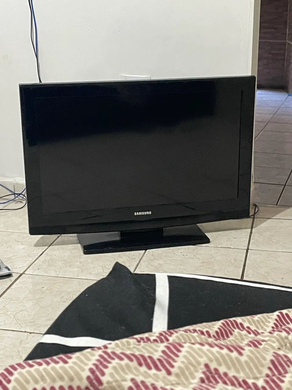 Vende-se Tv Samsung 32 polegadas - NÃO É SMART  - Foto 2