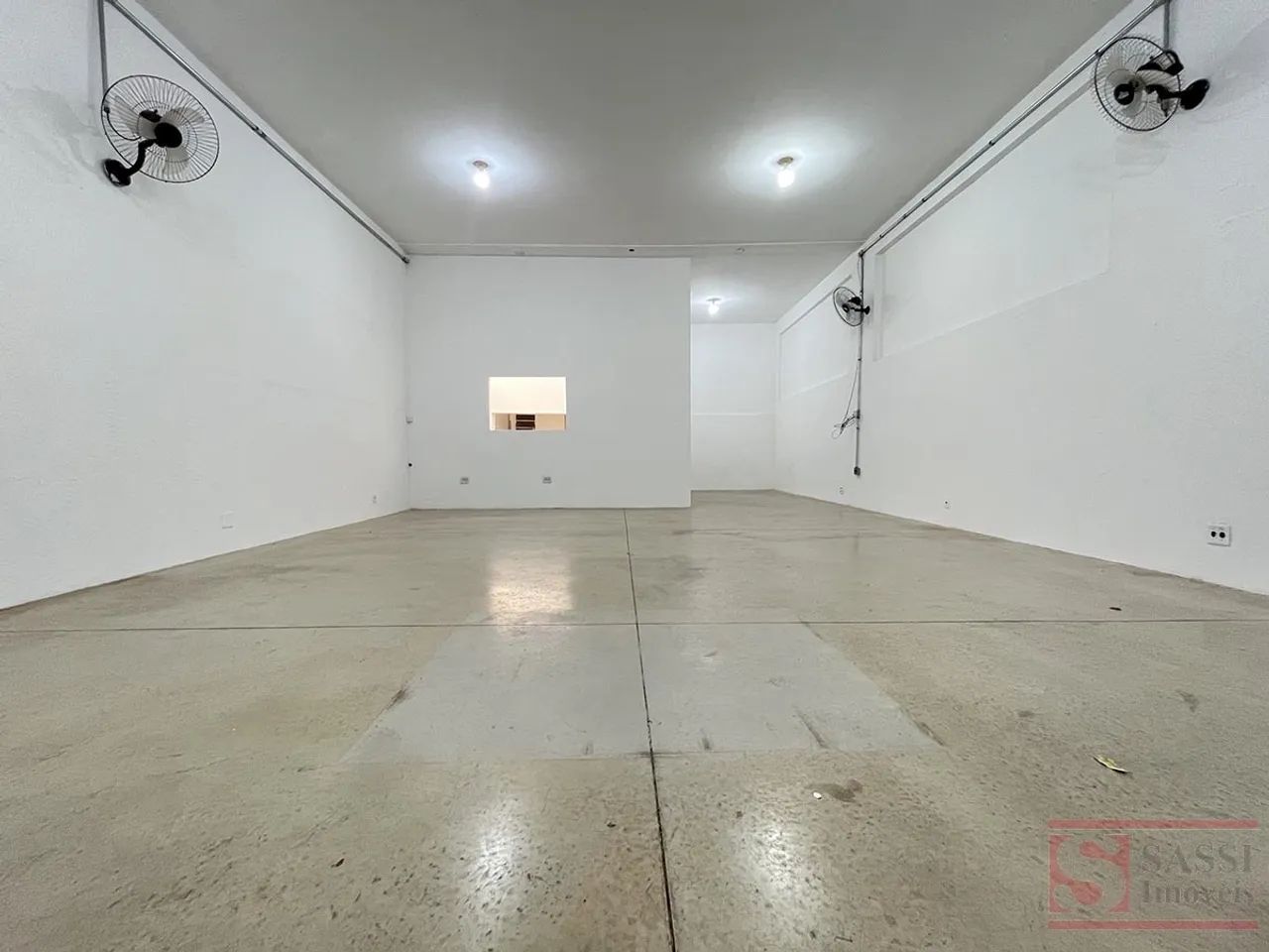Galpão/Depósito/Armazém para alugar 112m² em VILA CLAUDIA - Foto 4