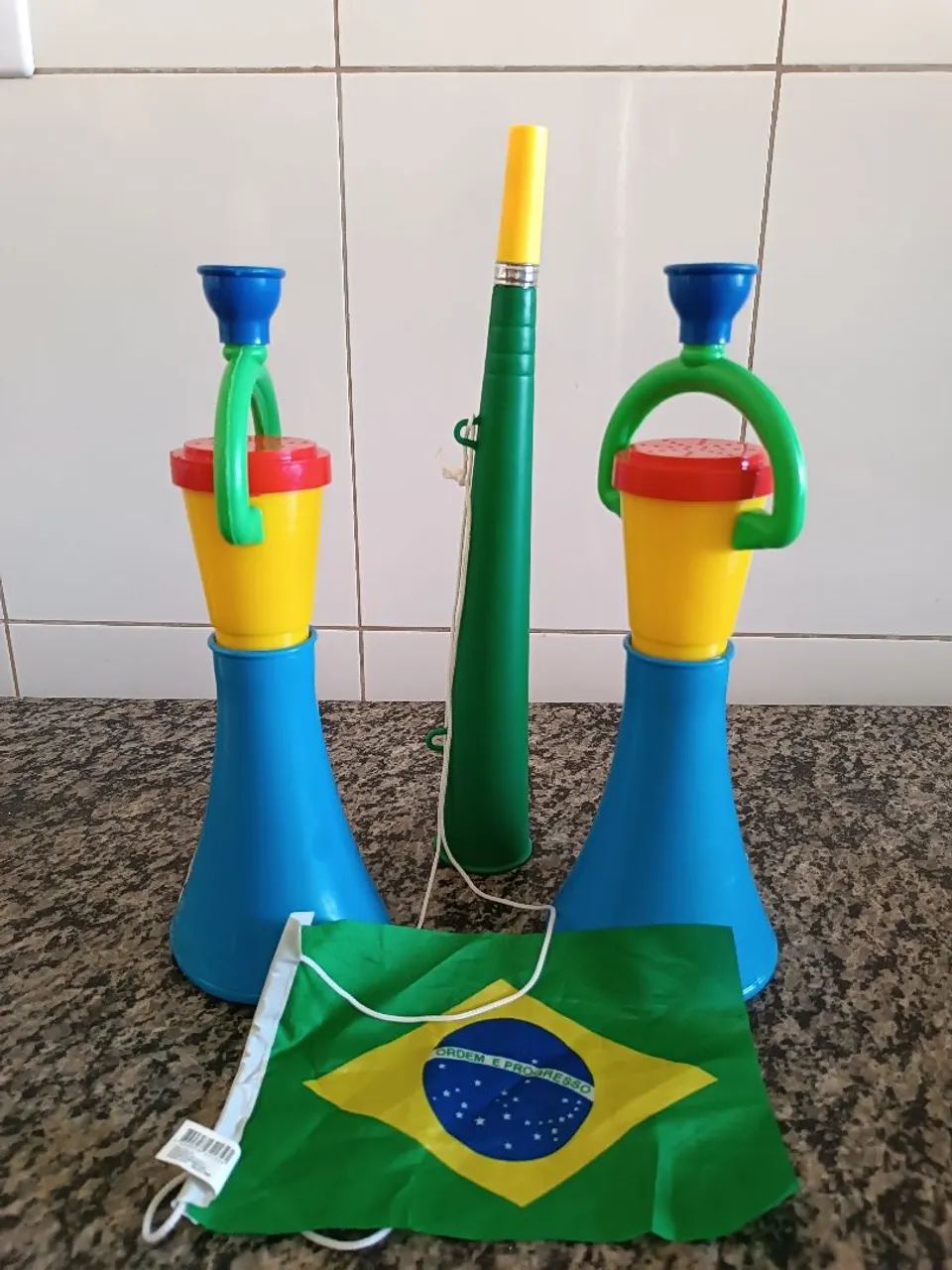 Bubunzelas Barulhentas (3)