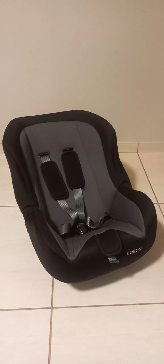 Cadeirinha de automóvel