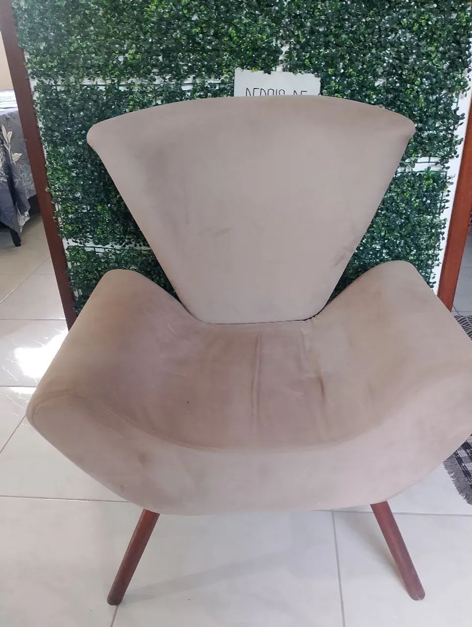 Poltrona Decorativa Confortável e Elegante - Ótimo Preço! ? - Foto 2