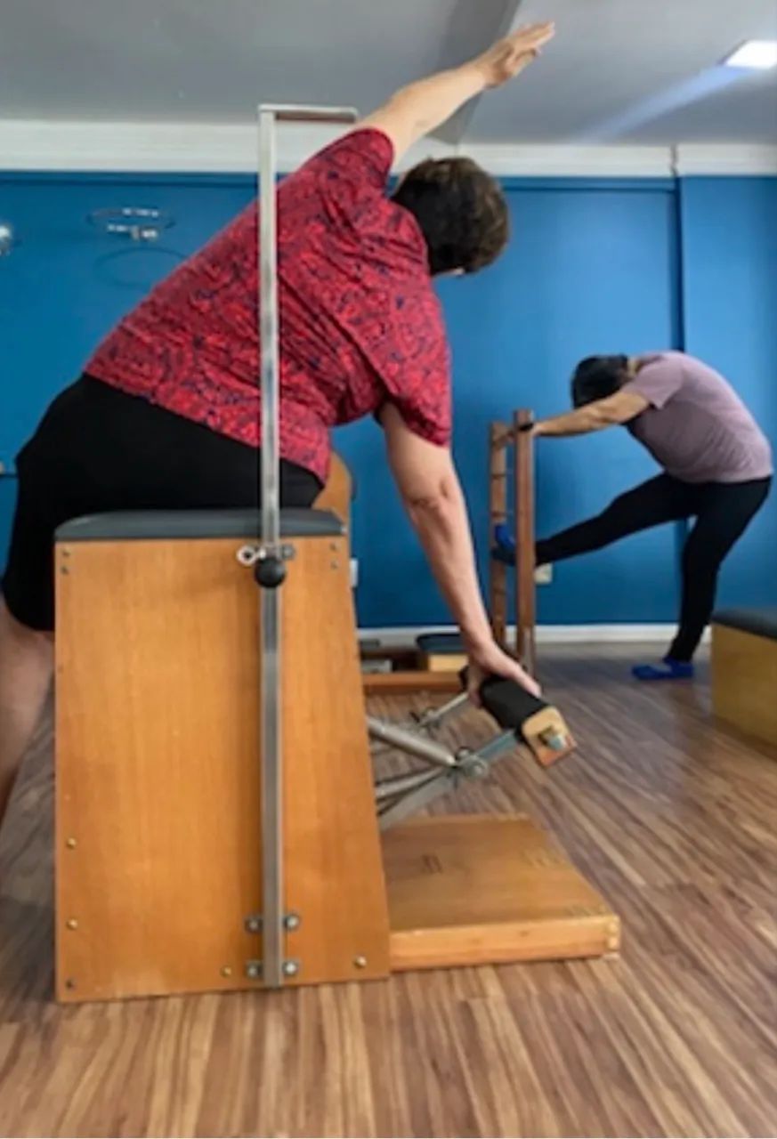 Studio completo Aparelhos de Pilates Reformer Cadilac Barrel Cadeira - Foto 3