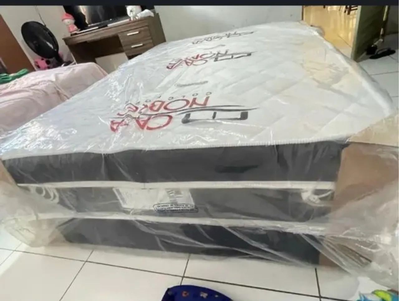 Cama Box Casal cama e base  Nova Nunca Usada - Confortável e de Excelente Qualidade - Foto 4