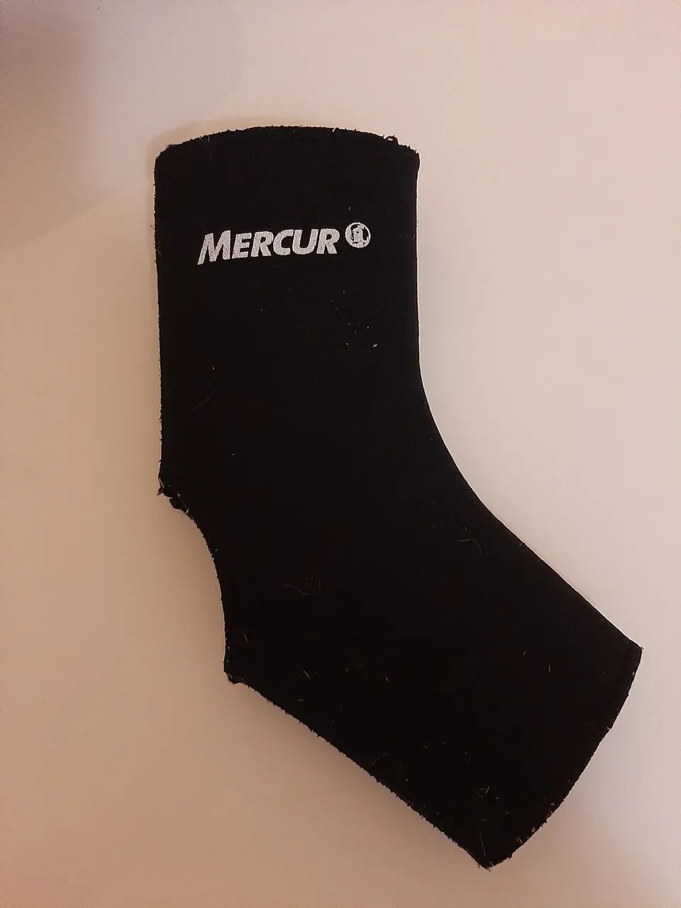 Tornozeleira mercur M preta pé direito esquerdo 