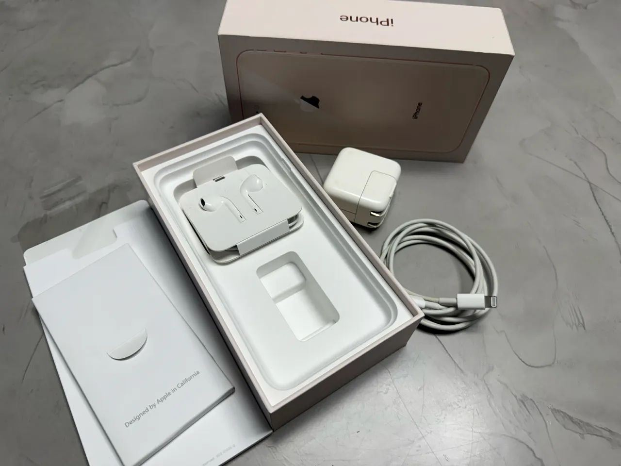 iPhone 8 Plus - 256GB Gold - impecável  - Foto 4