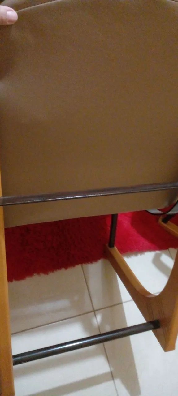 Jogo de poltronas 3 peças exelente estado  - Foto 2