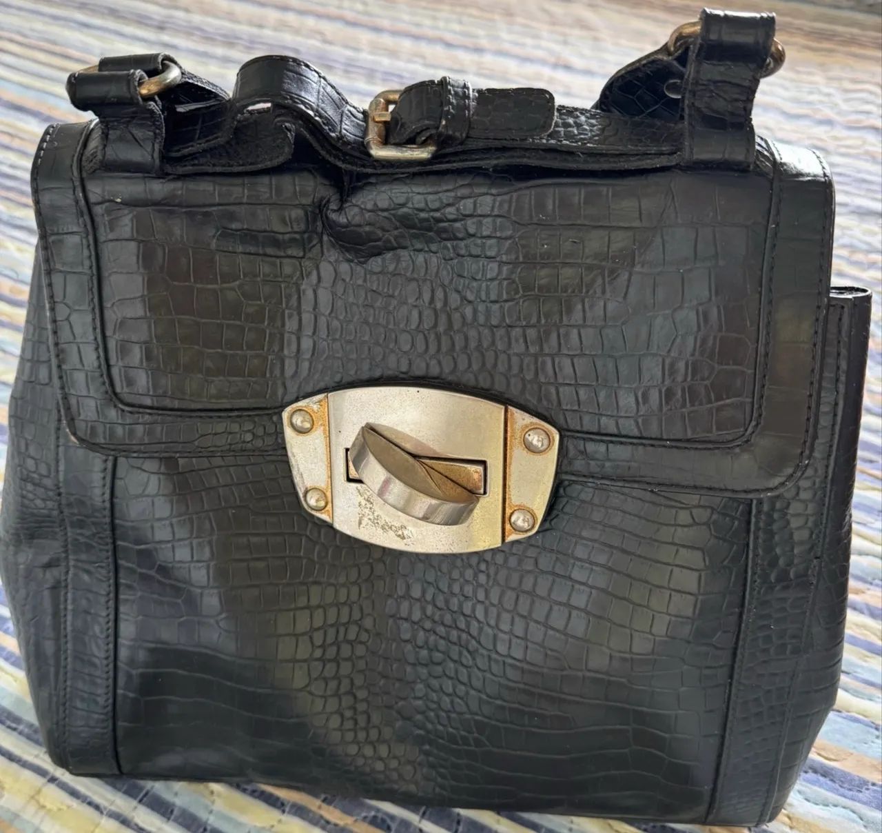 Bolsa em Couro Arezzo original - Foto 3
