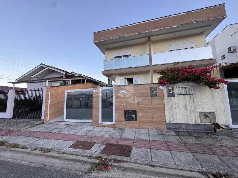 Casa Residencial 90M² - para Alugar