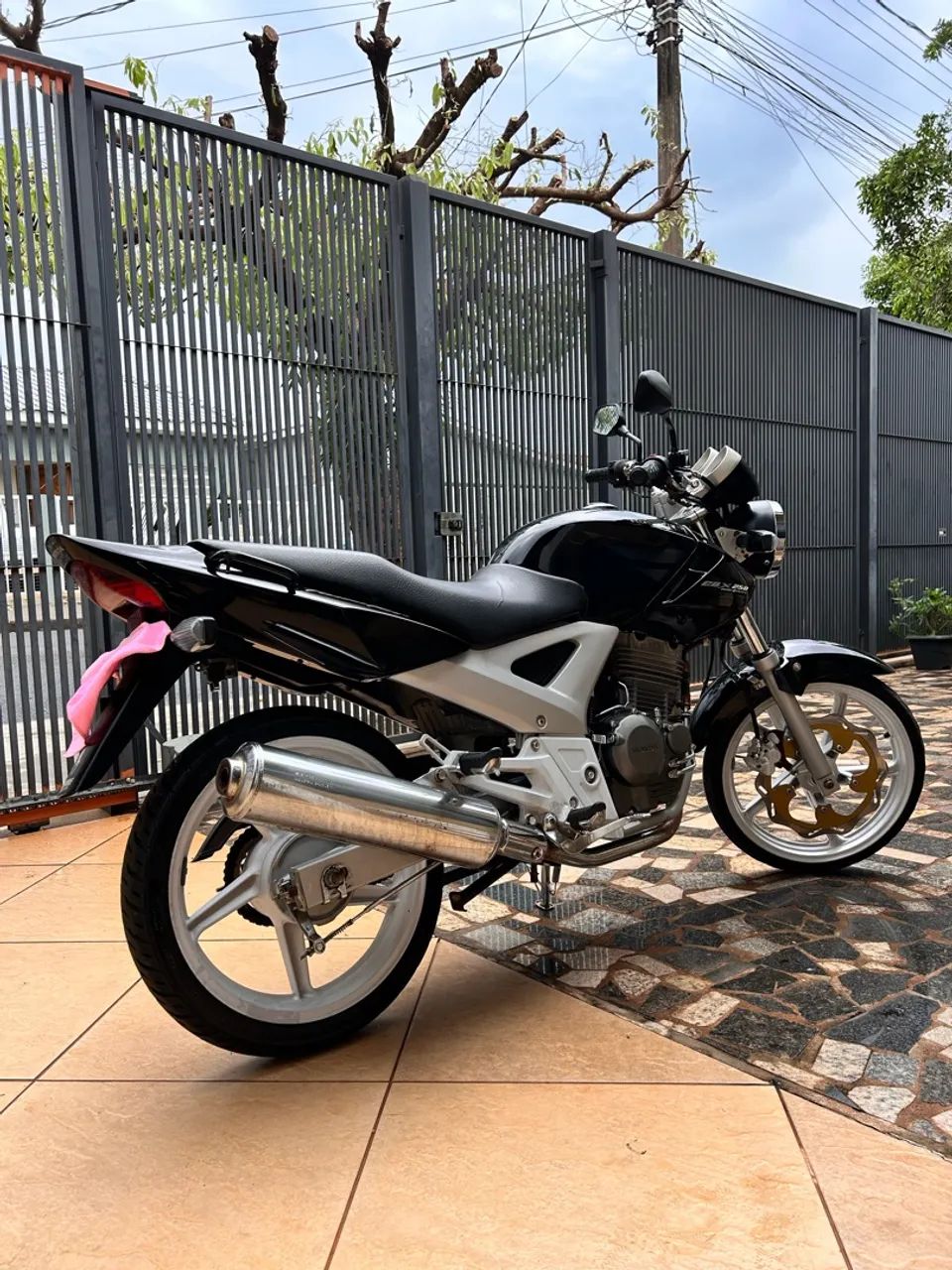 Honda CBX Twister 250 cc - Foto 2
