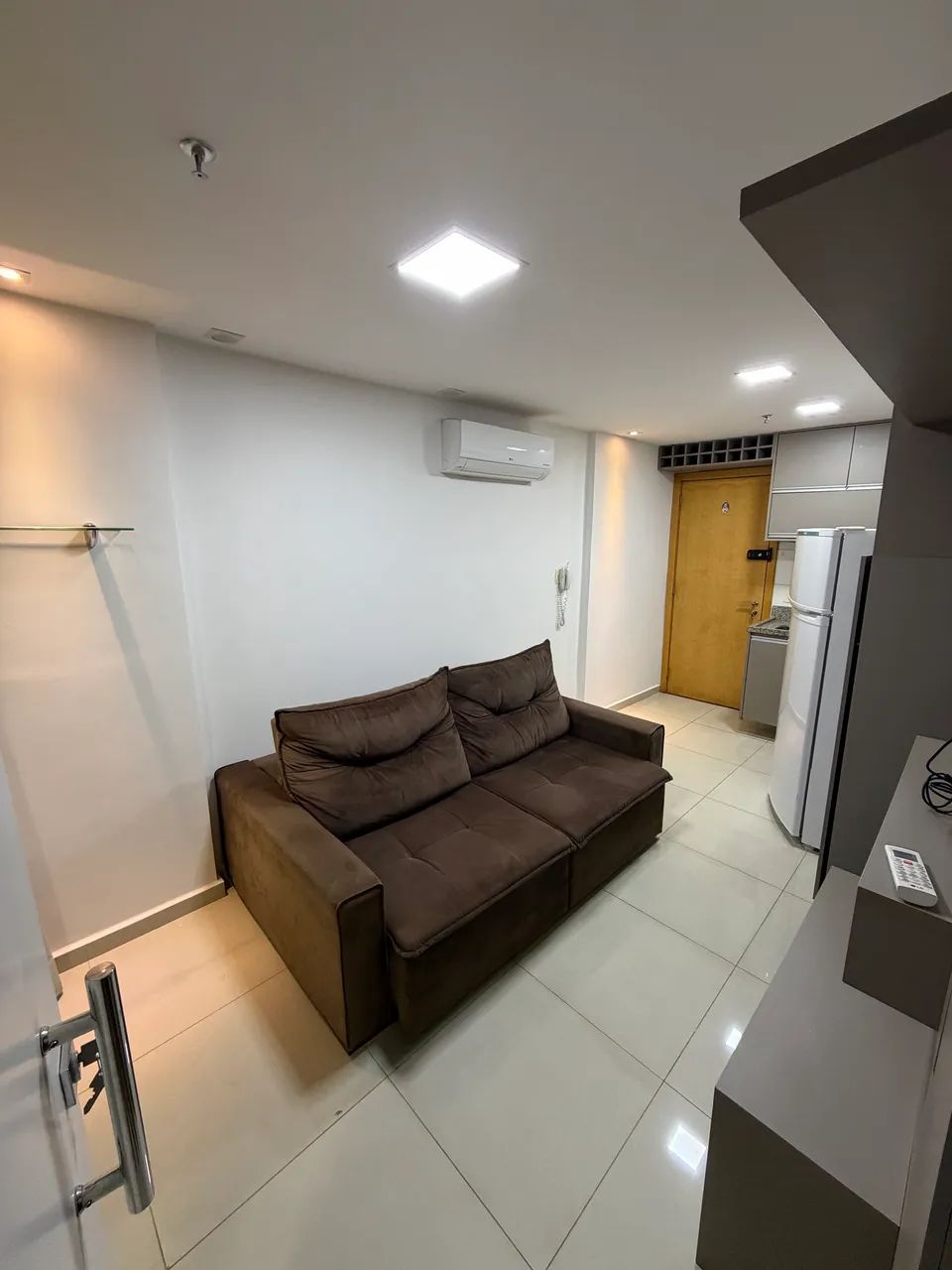 ALUGO APTO DF PLAZA - Foto 2