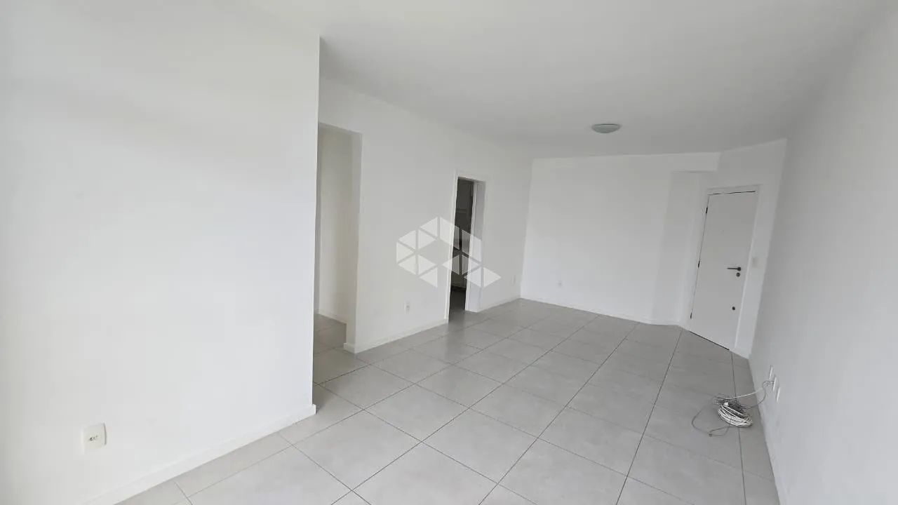 Excelente apartamento com 3 dormitórios, sendo 1 suíte, com sol da manhã e vista livre. Se - Foto 3