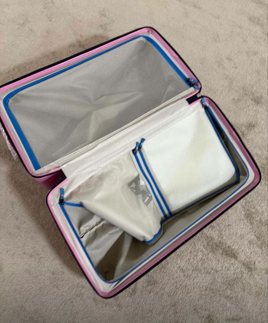 Mala japonesa premium 30? rígida ? usada apenas 1 vez