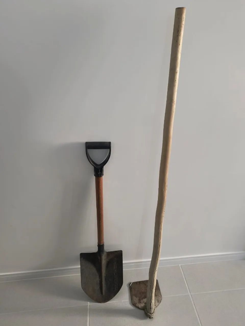 Pá e enxada 