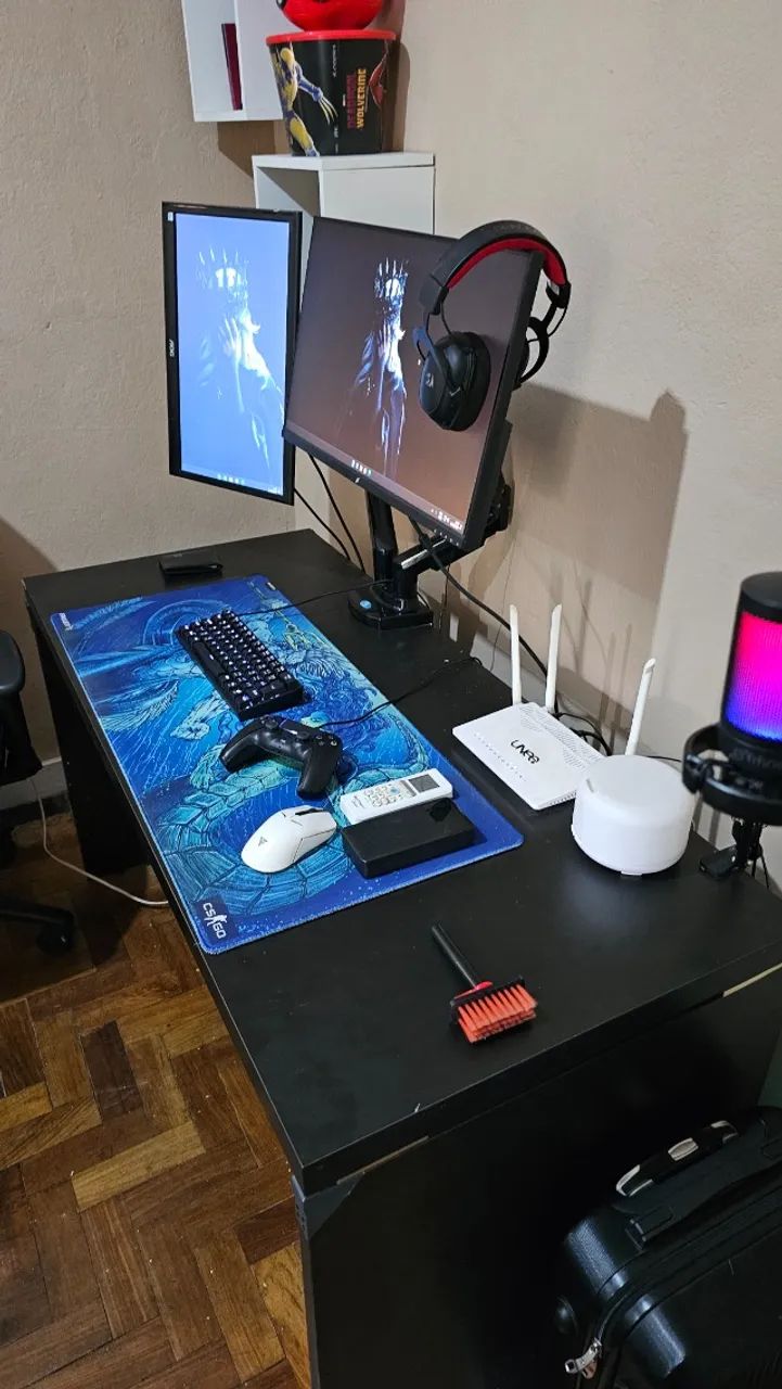 Mesa de Escritório de madeira 