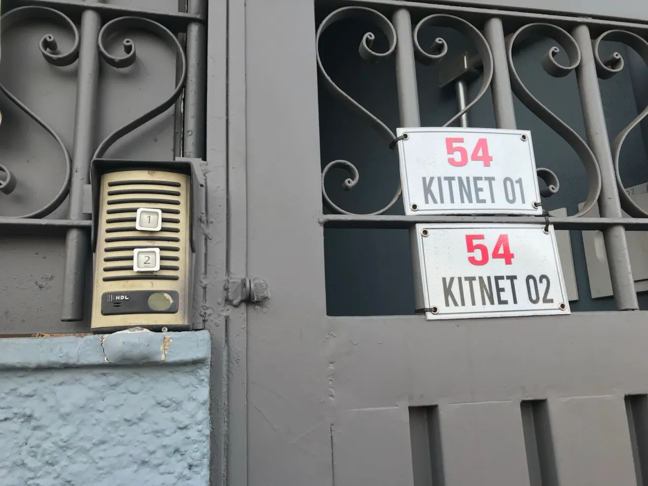 Alugo Kitnet 20m2 com ar condicionado - Foto 4