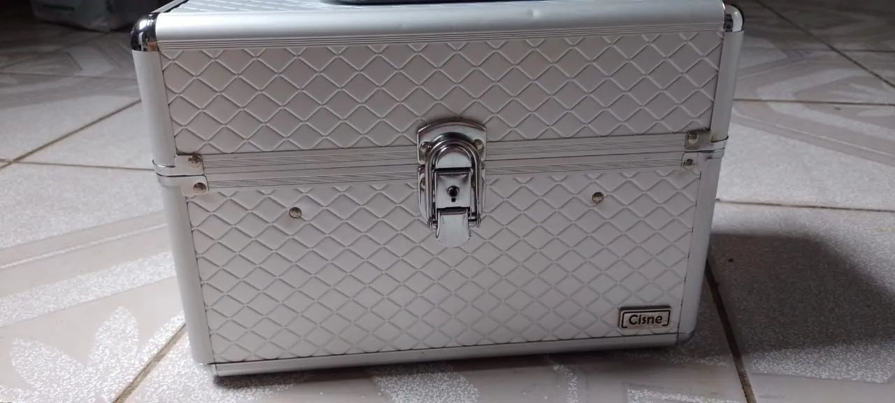 Vendo maleta de maquiagem  - Foto 2
