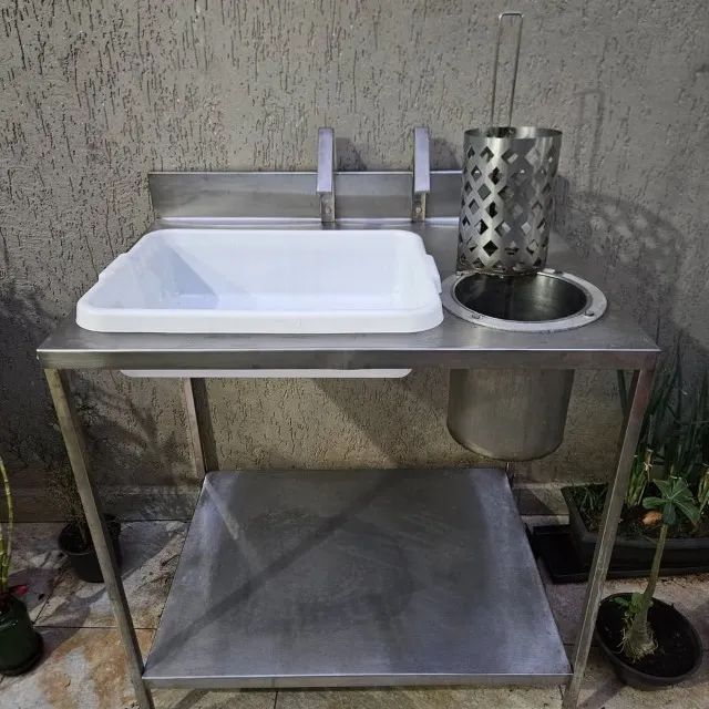 Mesa para Empanar Frango Frito 90Cm  Nova Ind (usada) estudo troca 2300