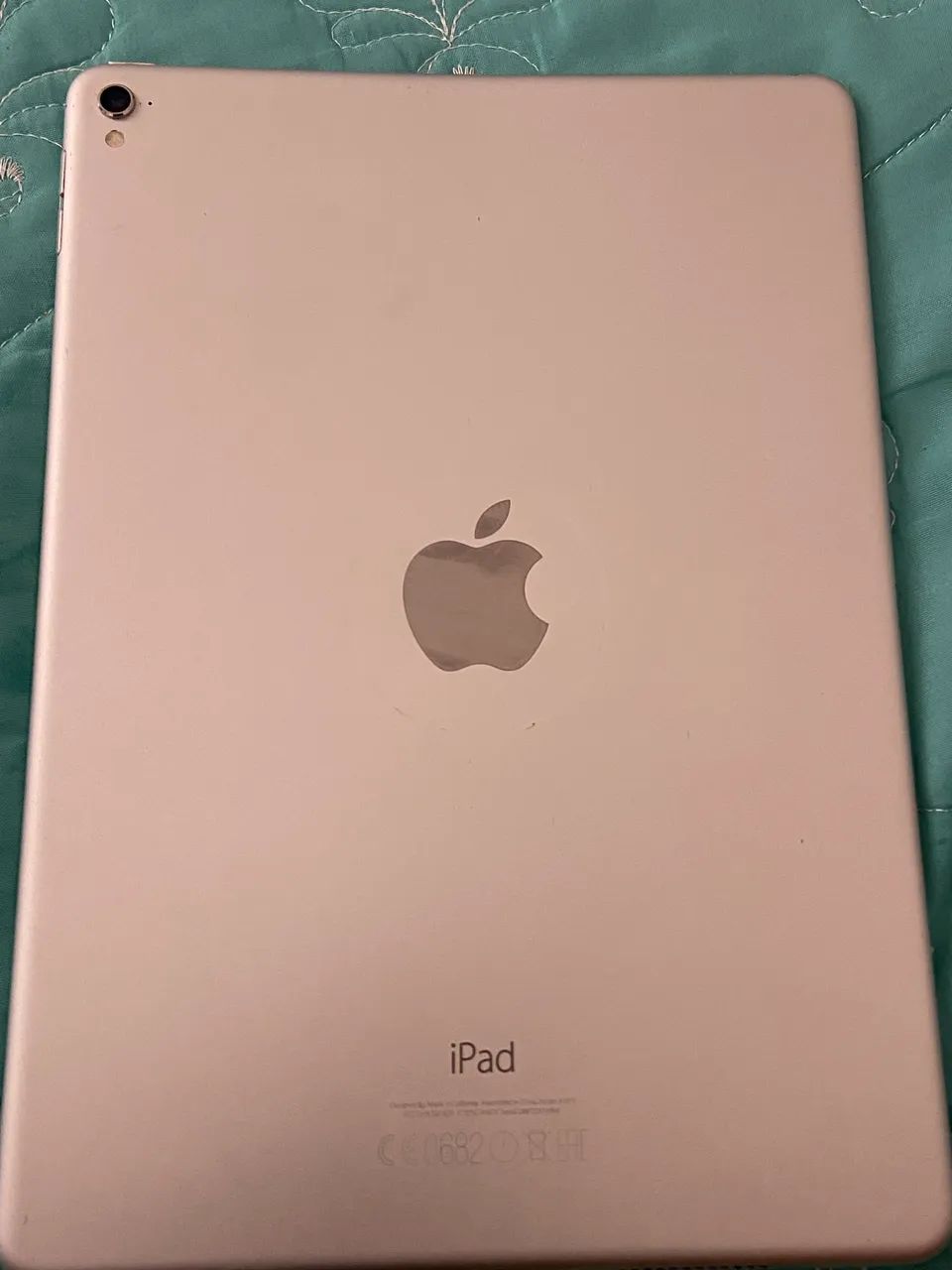 iPad Pro (9,7 polegadas) 32gb, bateria dura em média 3 a 4 horas, ideal para estudos  - Foto 5