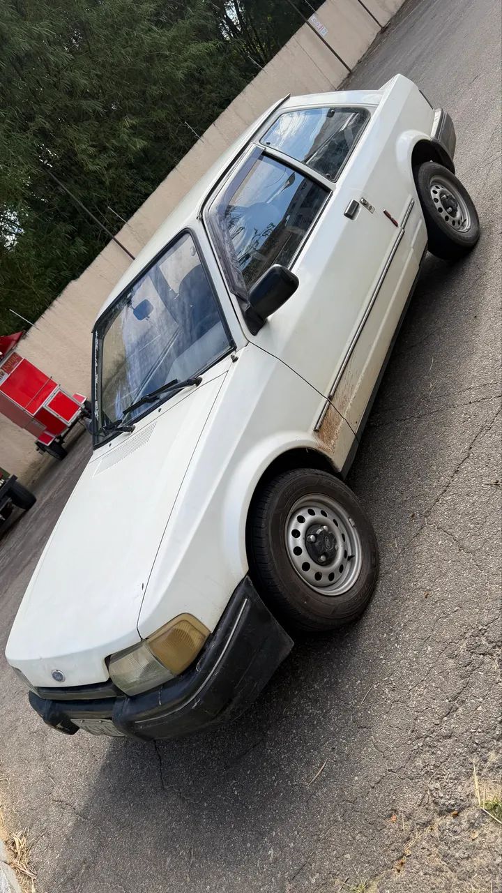 Ford Escort GL 1.6i / 1.6 (álcool) 1986