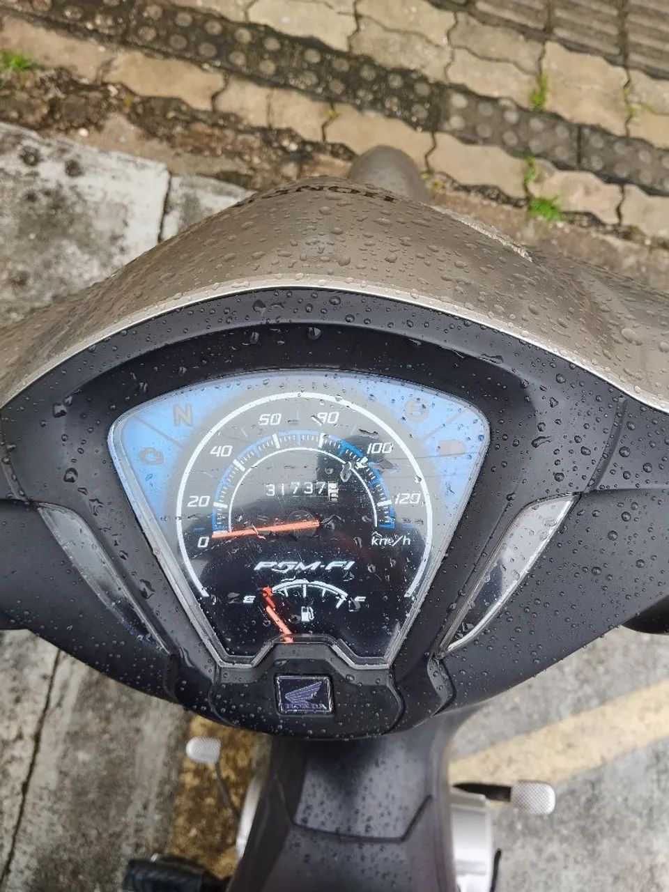 Moto de mulher - Foto 2